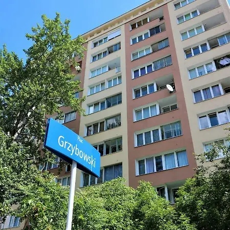 Cozy And Great Location By Cooee