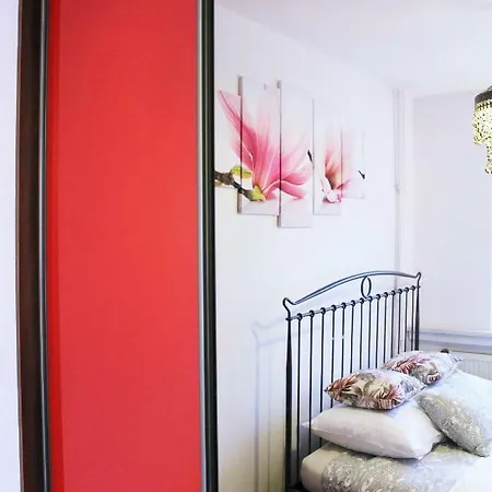 Cozy And Great Location By Cooee アパート ワルシャワ